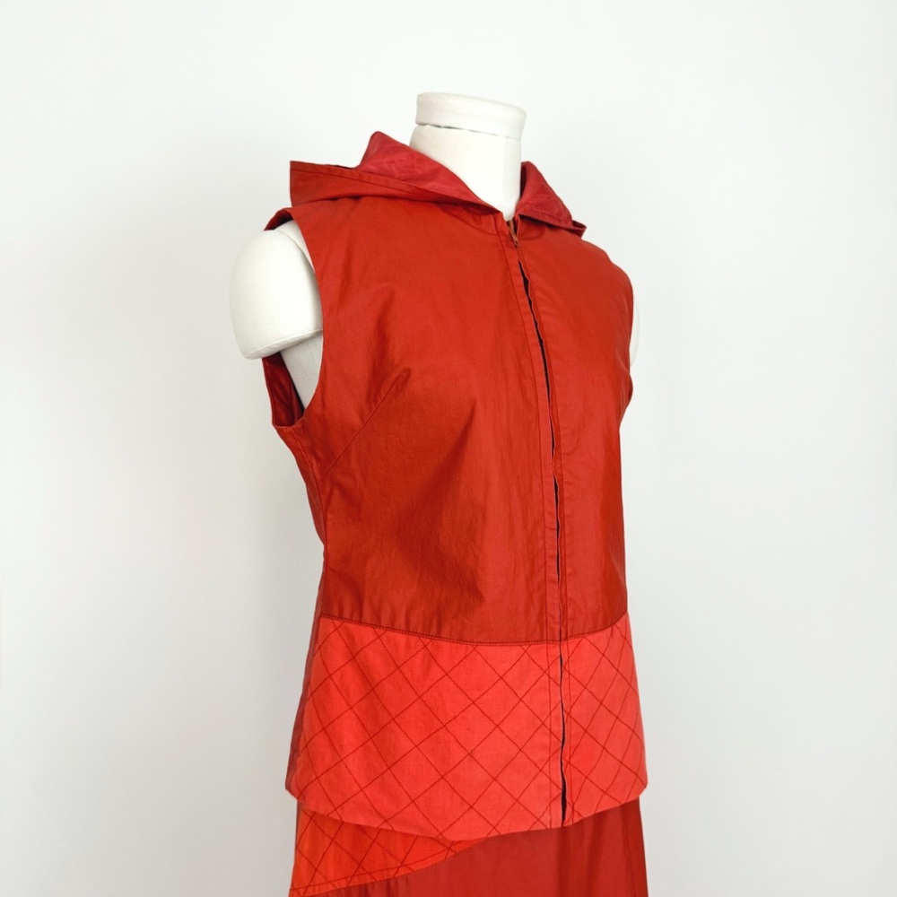 Vintage 90’s Coated Nylon Quilted Coord Top & Skirt in Red-Orange | Size S/M